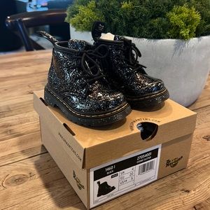 Dr. Martens Cosmic Glitter Kid Boots